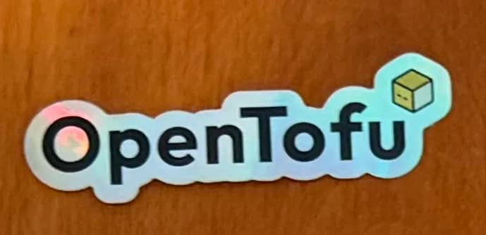OpenTofu - Text & Logo