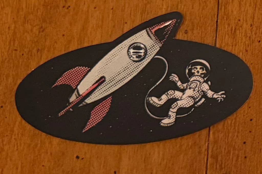 Black Hole Superette - Spacewalk